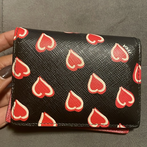 Authentic Prada bifold wallet - Picture 3 of 9